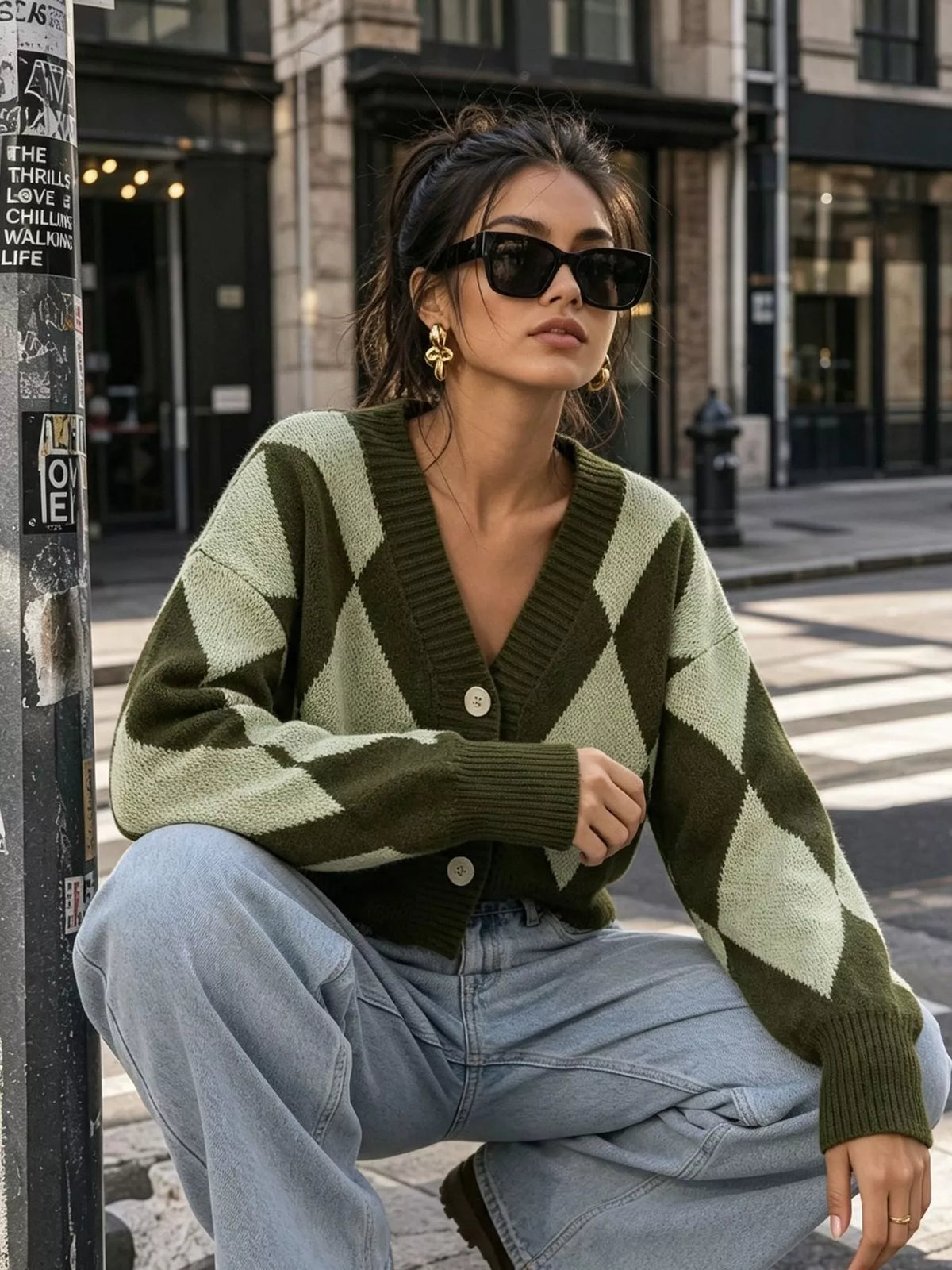 Argyle Pattern V-Neck Button-Down Cardigan