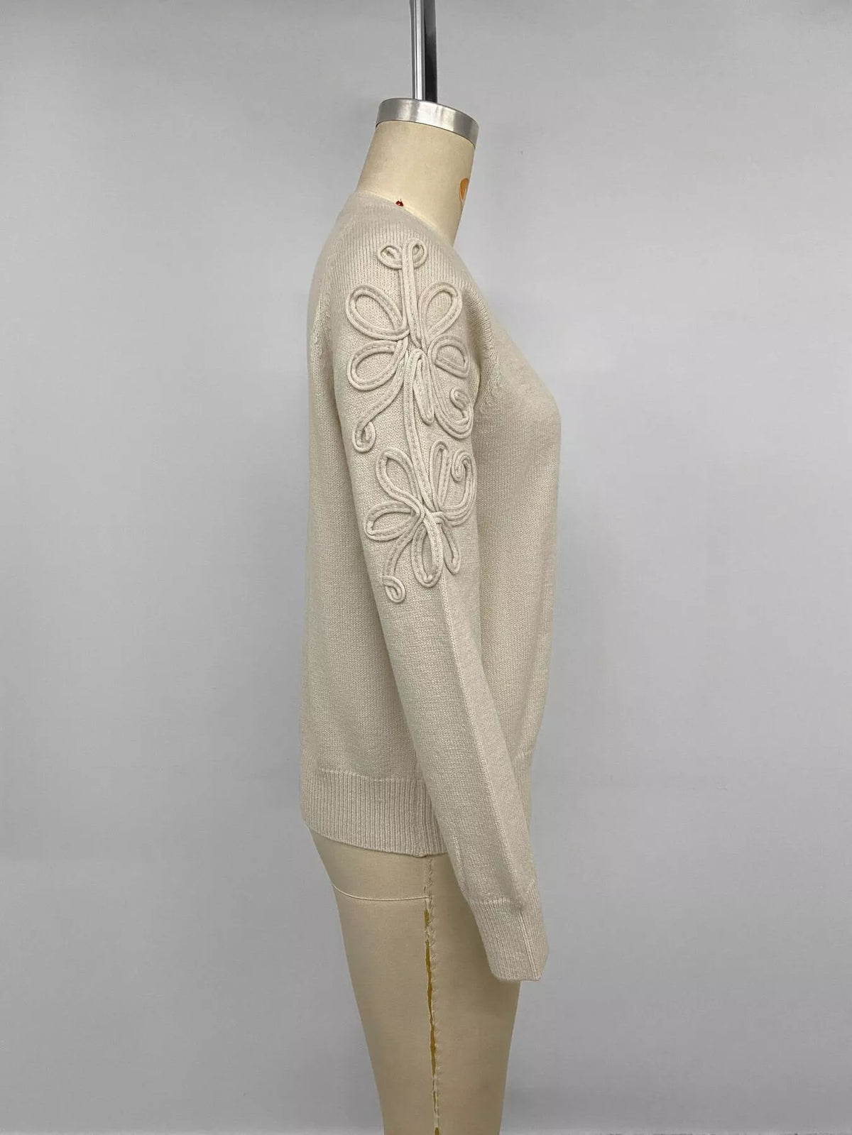 Floral Raglan Sleeve Sweater