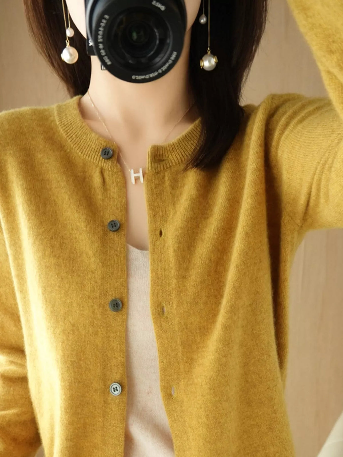 Classic Crew Neck Knit Cardigan