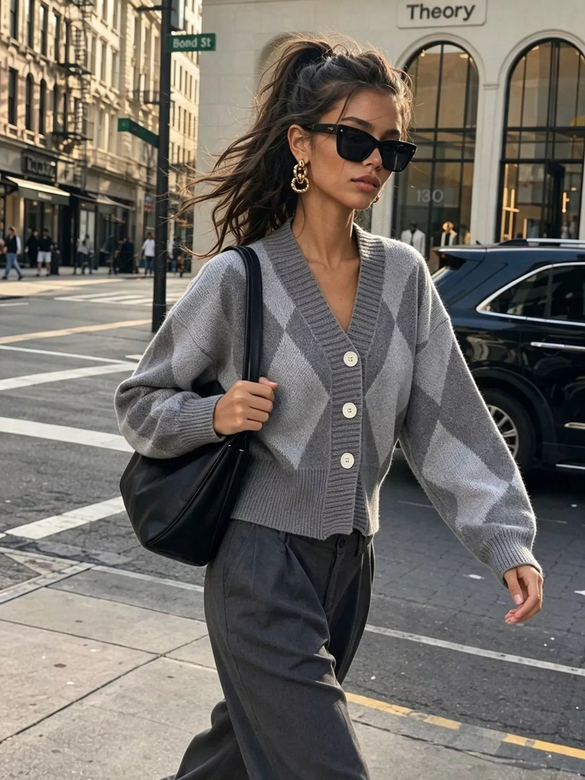 Argyle Pattern V-Neck Button-Down Cardigan