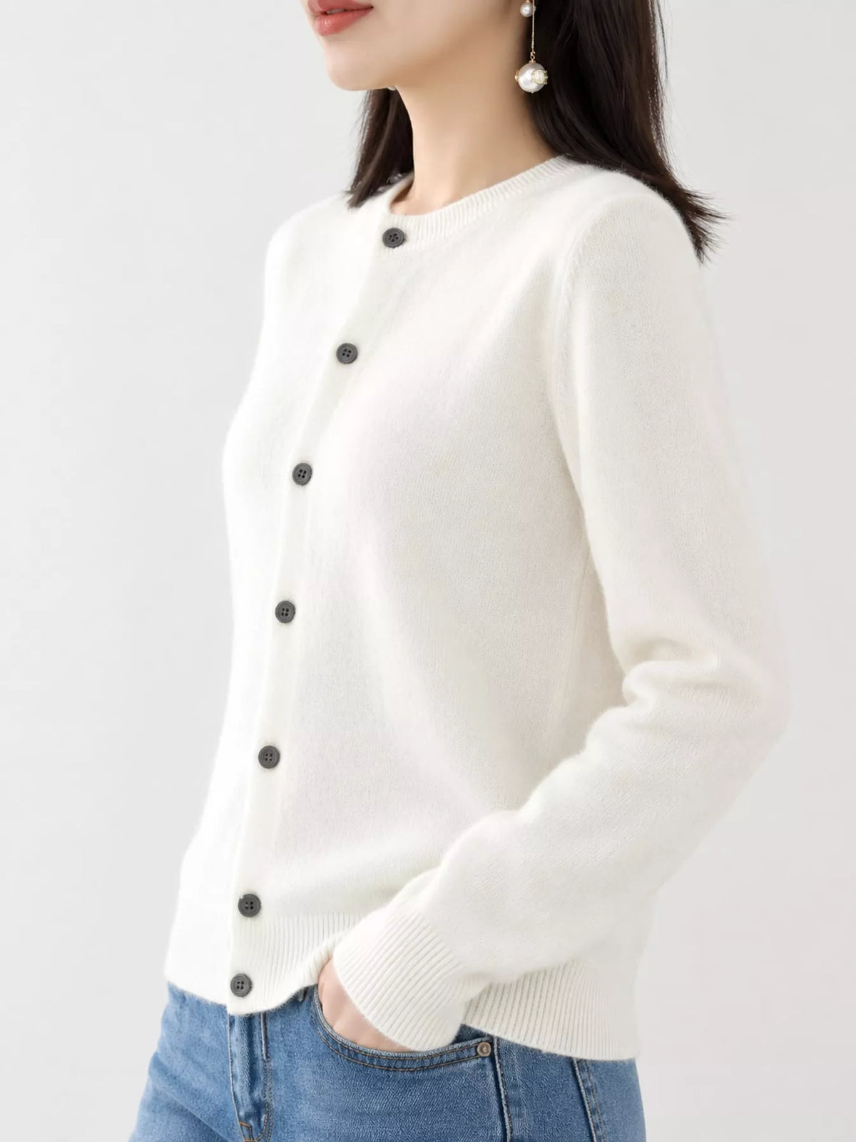 Classic Crew Neck Knit Cardigan
