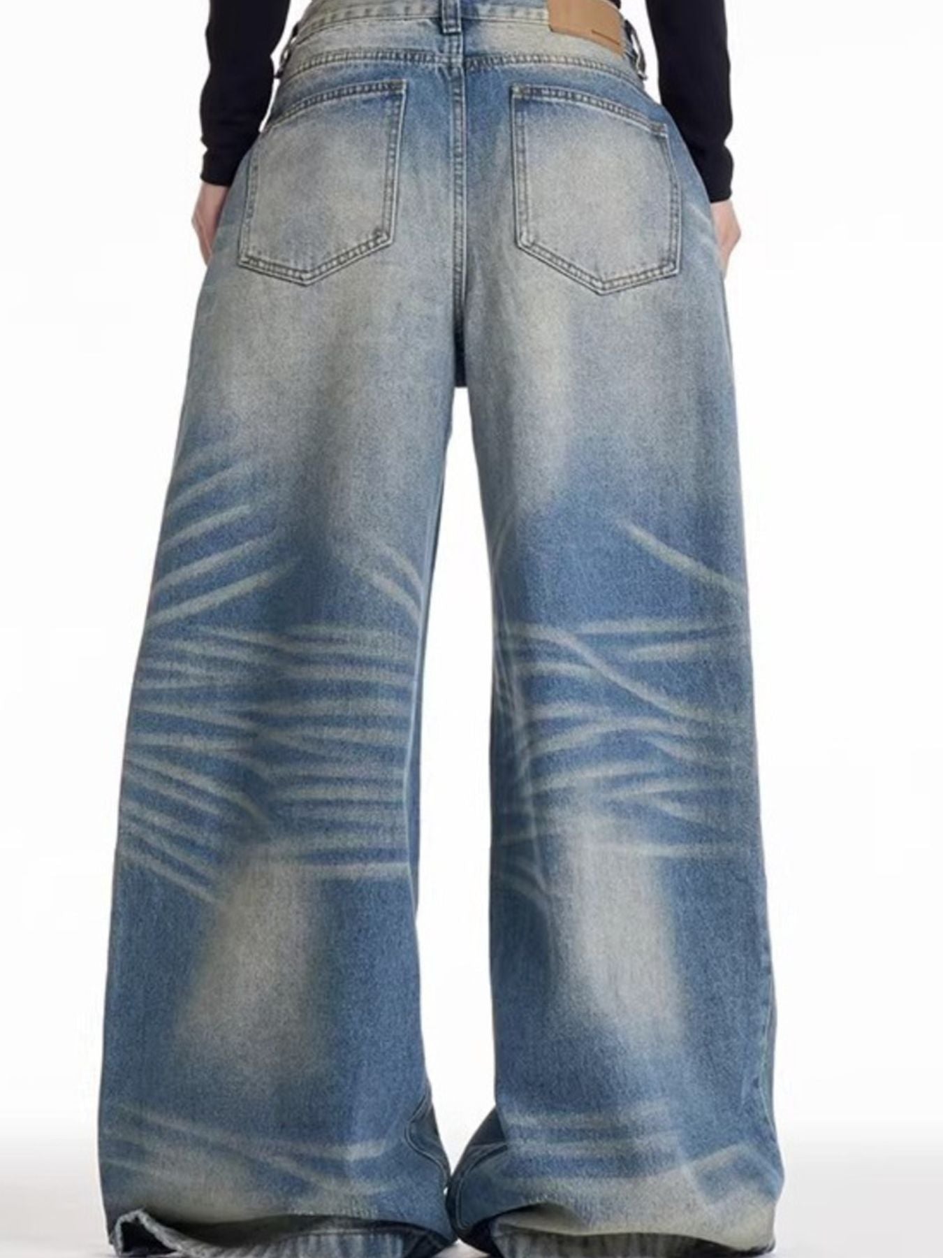 43f047f0-0fbc-4715-b3d0-a09025e88a81-Max