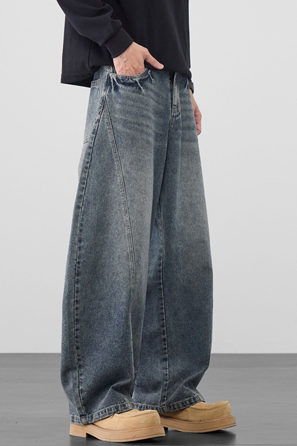 50b798f8-6205-49fa-82e0-ad3b6d94f1c5-Max