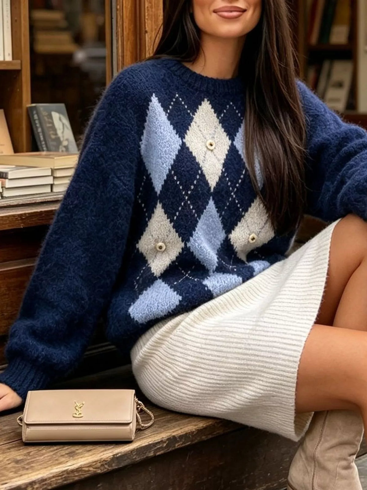 Argyle Pattern Raglan Sleeve Sweater