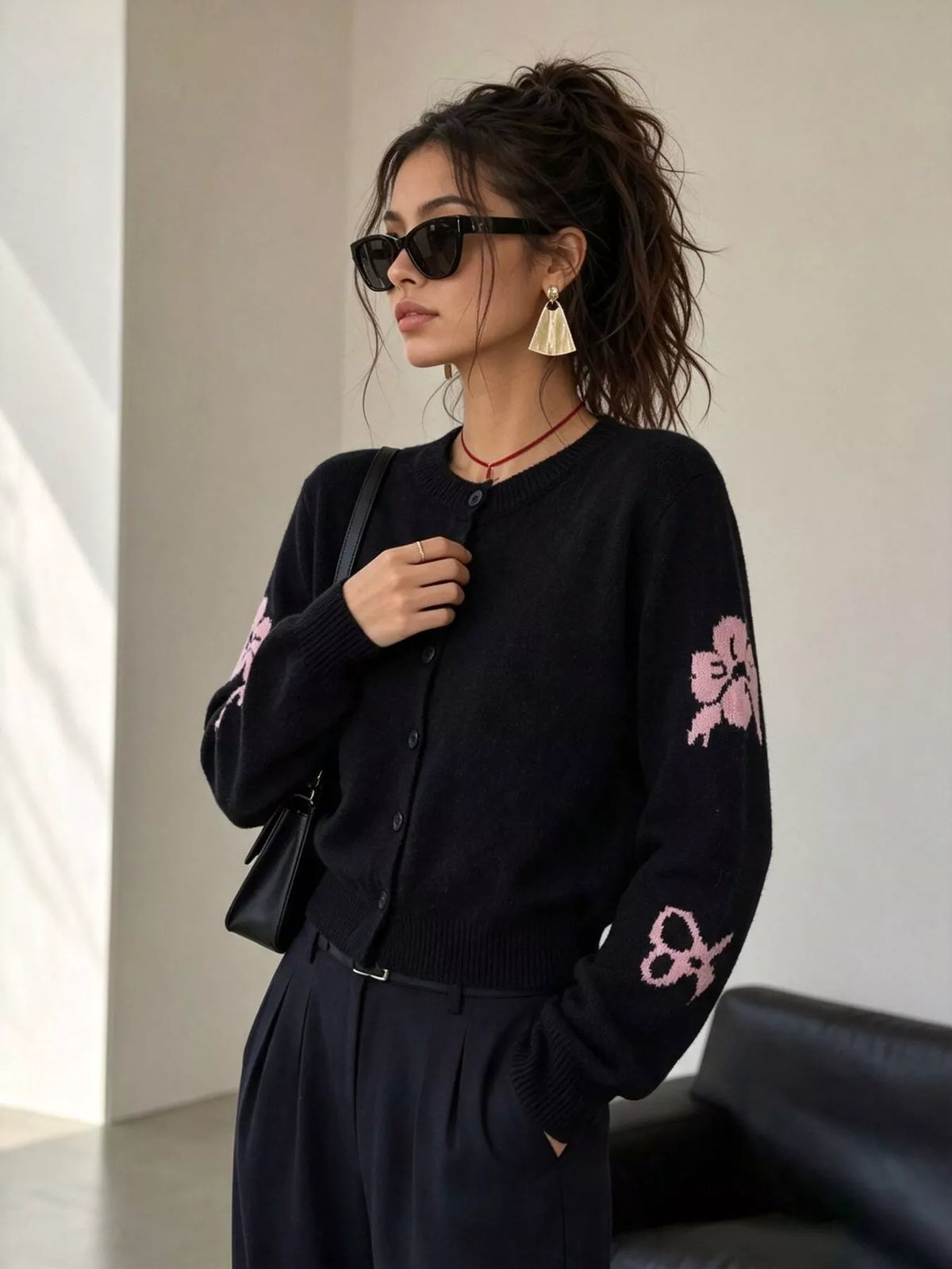 Floral Crew Neck Cropped Knit Cardigan