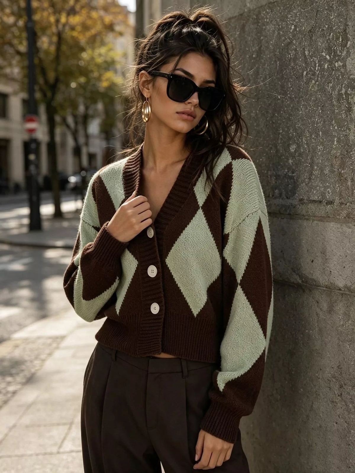 Argyle Pattern V-Neck Button-Down Cardigan
