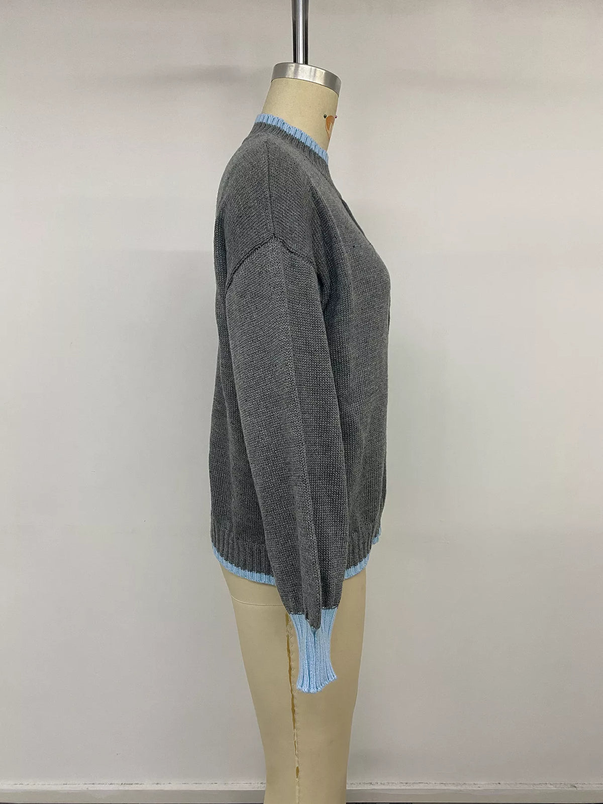 Contrast Trim Crew Neck Sweater