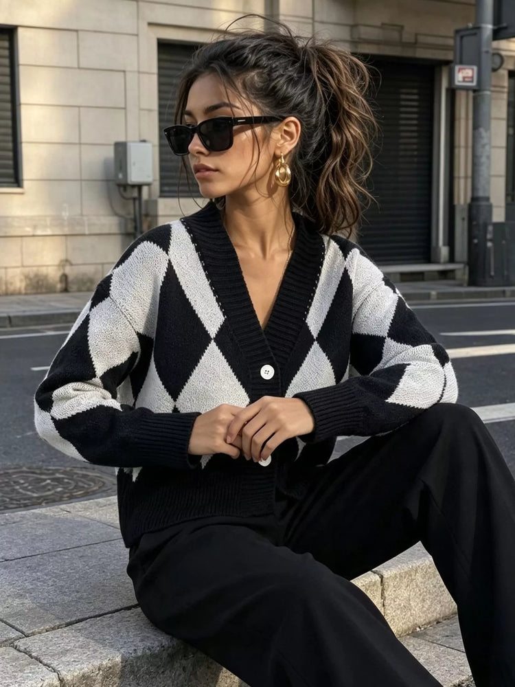 Argyle Pattern V-Neck Button-Down Cardigan