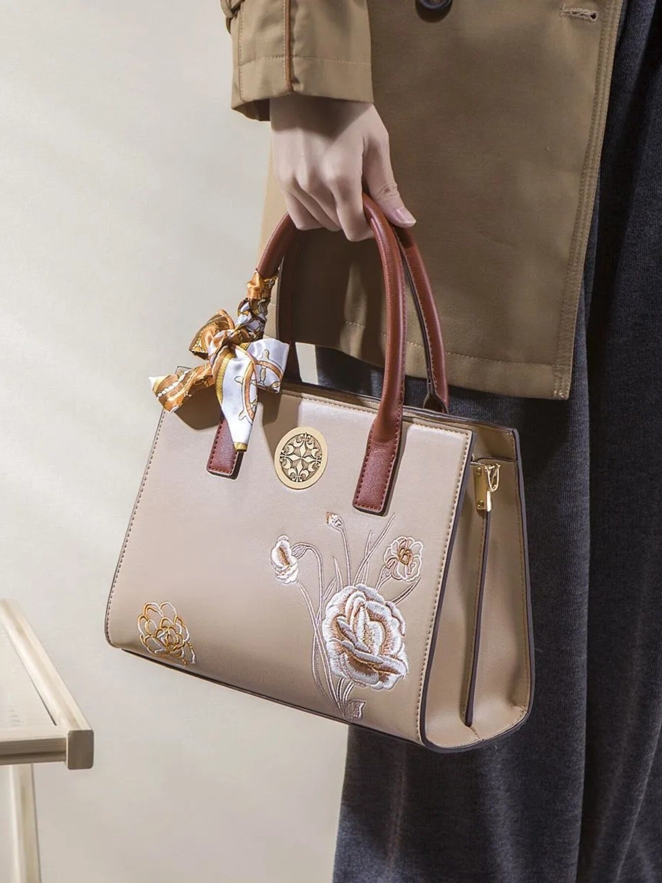 e17f419c5e6a494b8e8ab59aa54b0d4d-Max