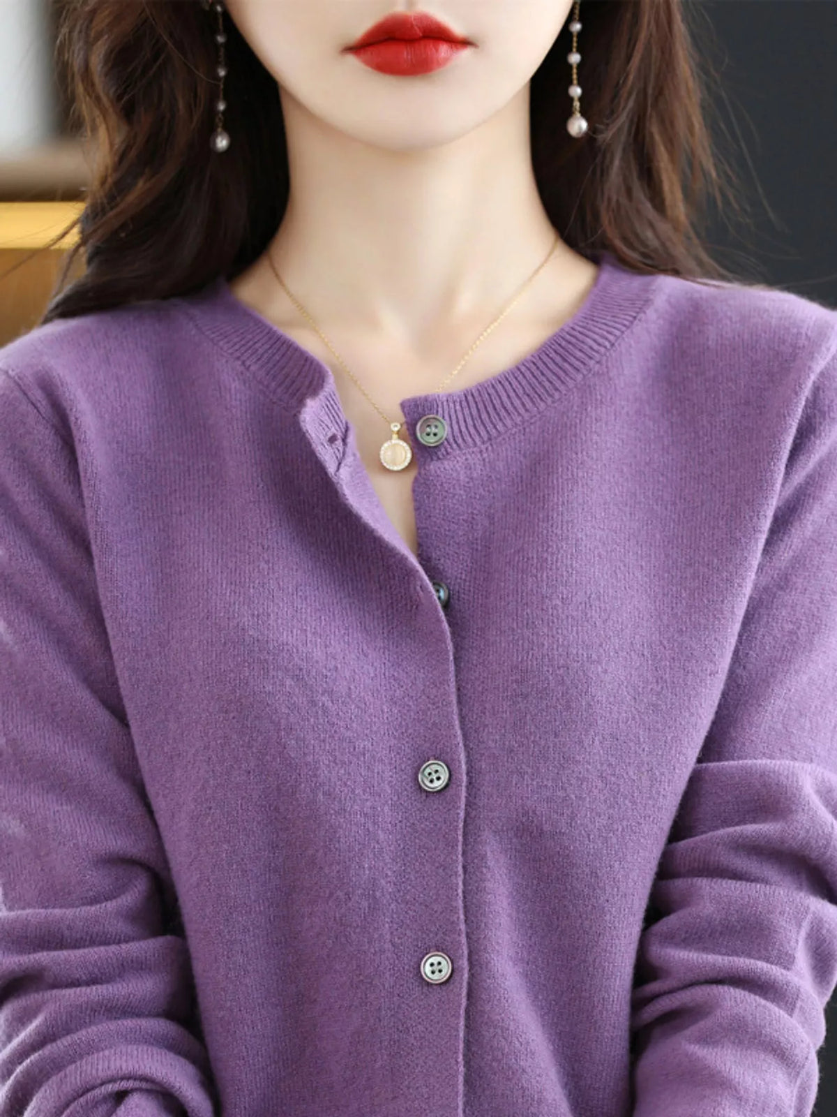 Classic Crew Neck Knit Cardigan