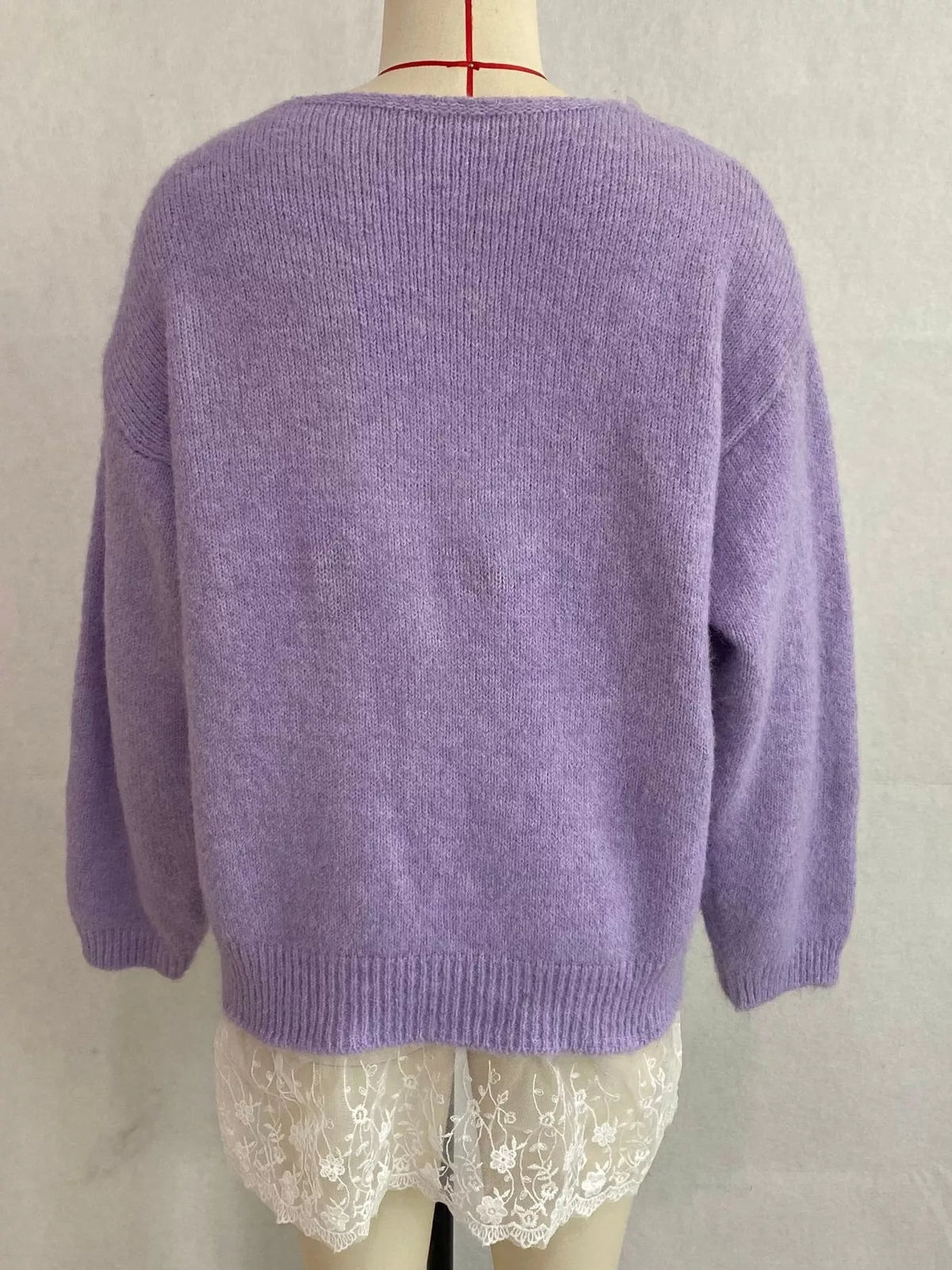 V-Neck Floral Applique Lace Hem Sweater